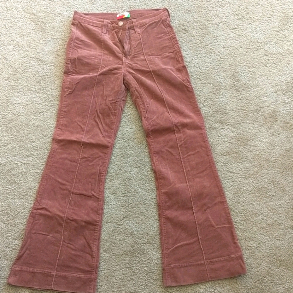 Soft, Corduroy like pants.